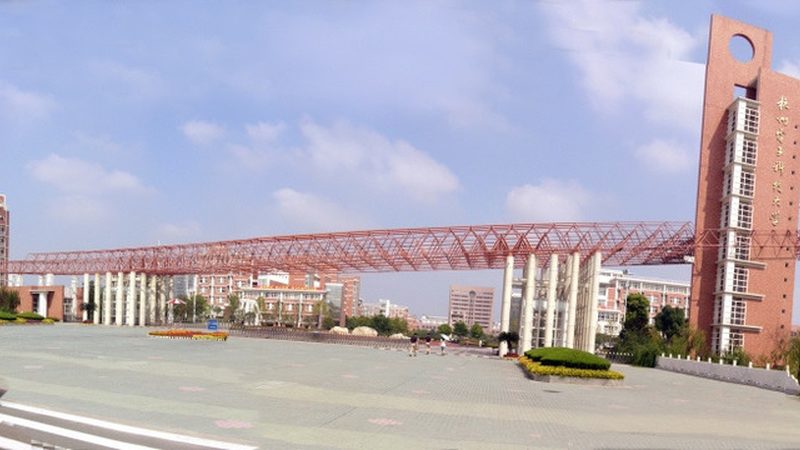 汽车电阻常用型号参数解析：揭秘汽车电子中的“心脏